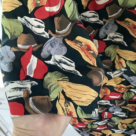 Oleg Cassini Silks Womens Sz XL Button Down Shirt Hats 100% Silk Vintage 90s - Picture 4 of 8